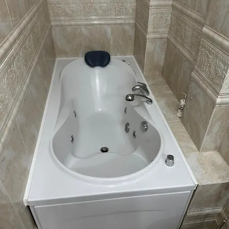 луксозен апартамент